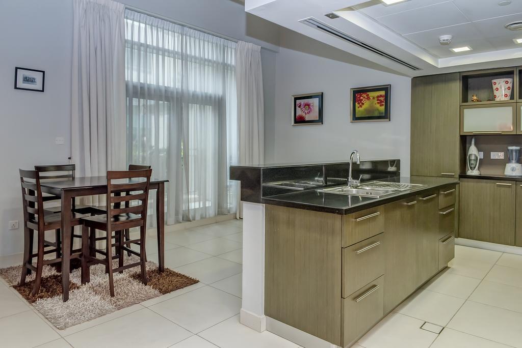 The Lofts By Deluxe Holiday Homes Dubai Buitenkant foto